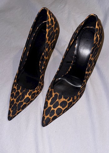 Kahverengi Leopar Desenli Kadın Stiletto