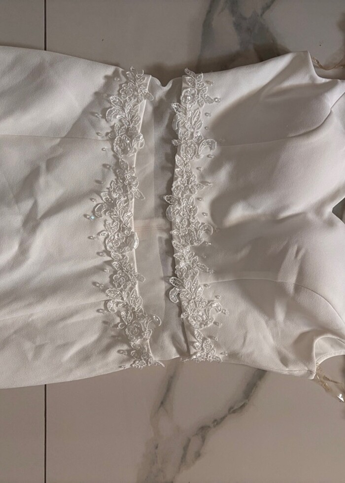 Beyaz elbise - Görsel 3