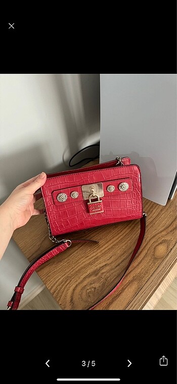  Beden Guess Çanta