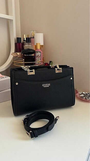 Guess Guess Çanta