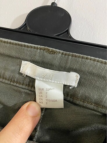 H&M H&M haki kot şort