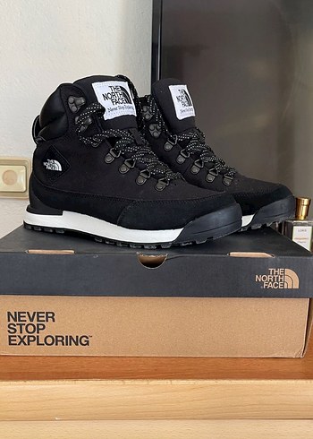 Diğer The North Face su geçirmez bot 37 numara