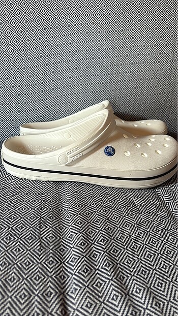 Crocs beyaz terlik 46-47 - Görsel 2