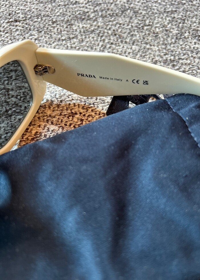 Prada beyaz gözlük - Görsel 5