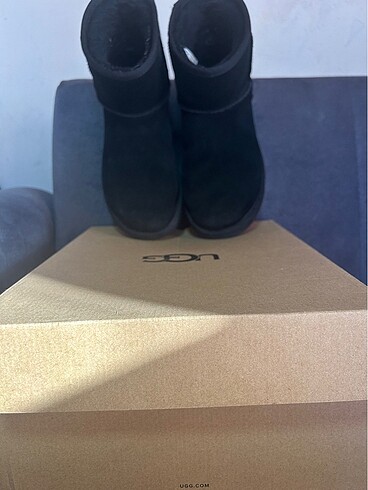 Ugg siyah bayan mini bot - Görsel 5