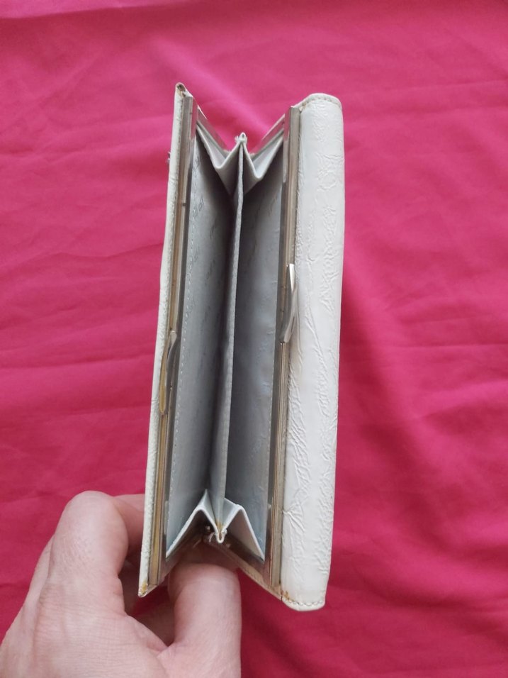 Beyaz Deri Kemerli Kadın Portföy Cüzdan - Görsel 5