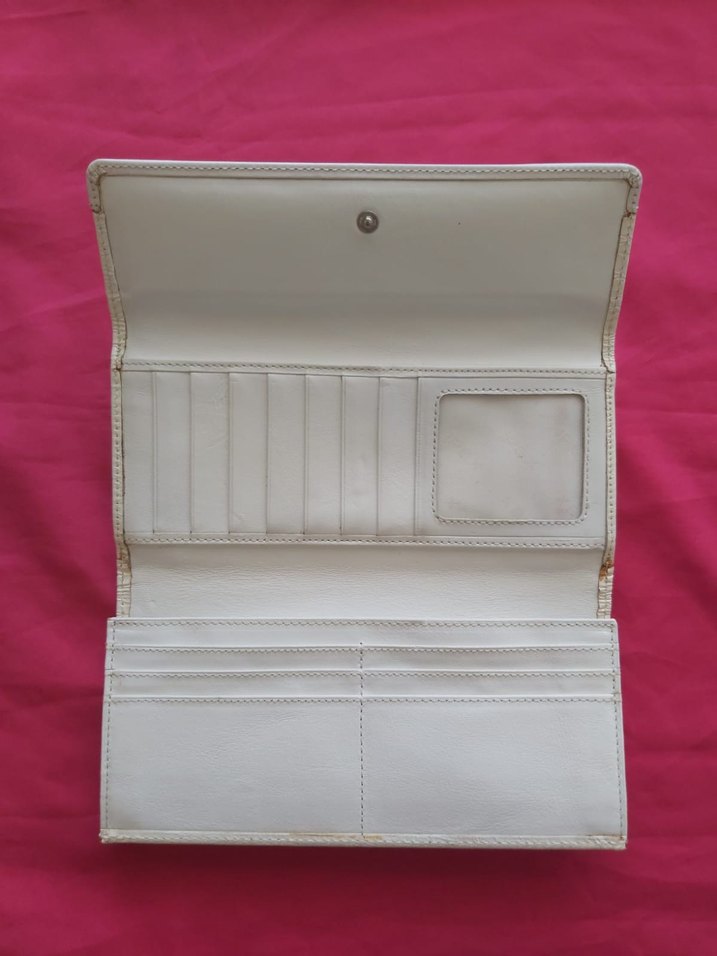 Beyaz Deri Kemerli Kadın Portföy Cüzdan - Görsel 3