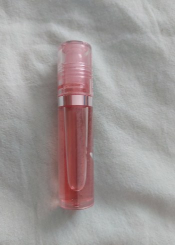 Beden Mon Amour Tatlı Meyve Aromalı Ruj