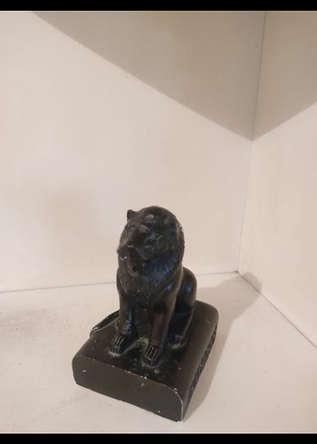 Siyah Aslan Figürin Heykel - Görsel 3