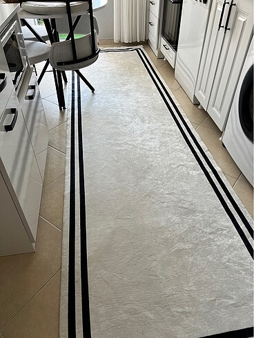  Beden beyaz Renk 100*300 cm halı