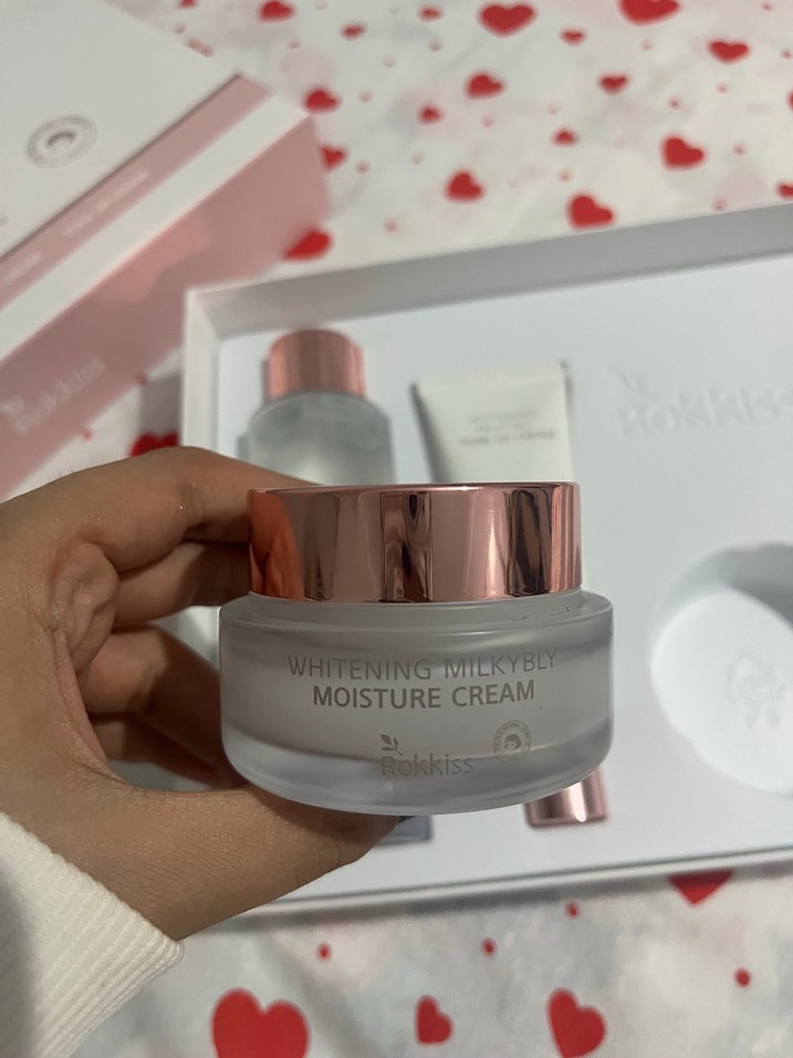 Rokkis cilt bakım seti Koreden alındı - Görsel 3