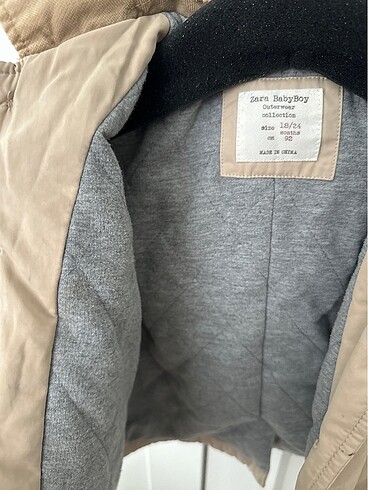 Zara Bebek trençkot