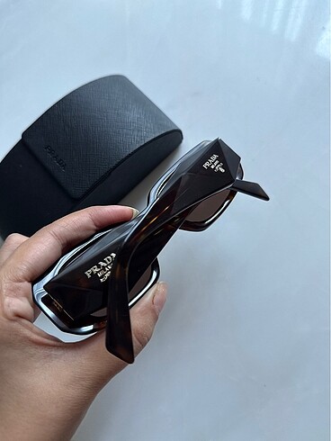 Prada Prada gözlük