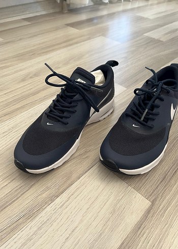 orijinal nike 35.5 numara spor ayakkabı