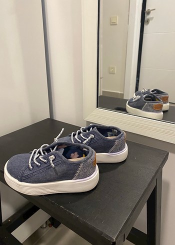 Hey Dude Erkek Çocuk Kot Kumaş Bağcıklı Sneakers - Görsel 4