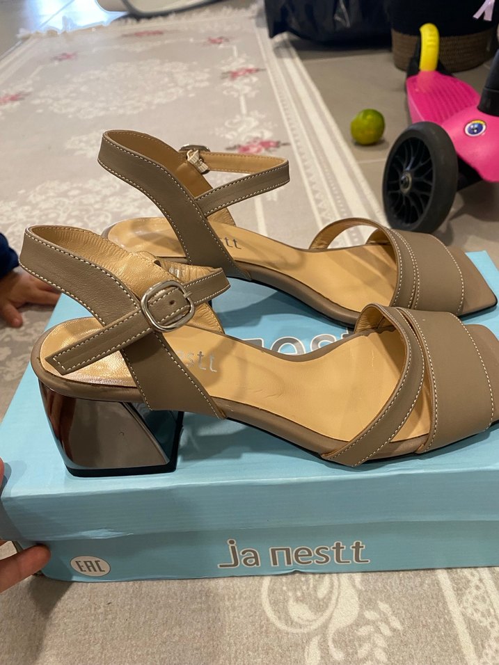 Bej Kadın Topuklu Sandalet, Tokalı hakiki deri - Görsel 4