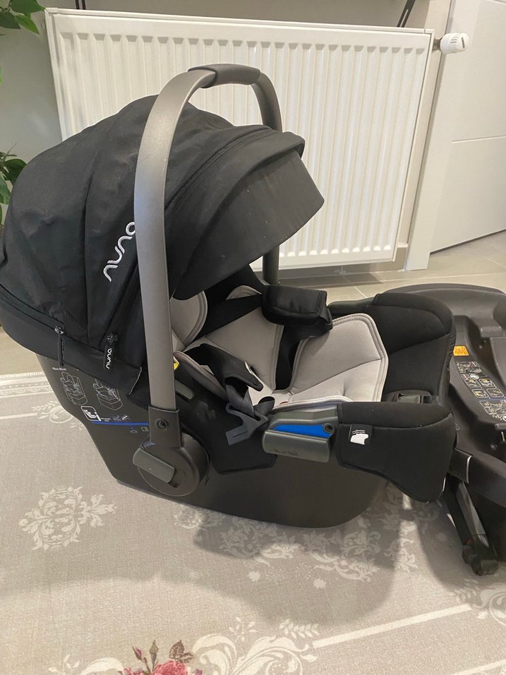 NUNA Siyah Isofixli Bebek Oto Koltuğu - Görsel 2