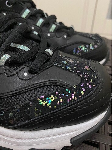 36,5 Beden Skechers kadın ayakkabı
