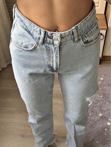 Jean mom