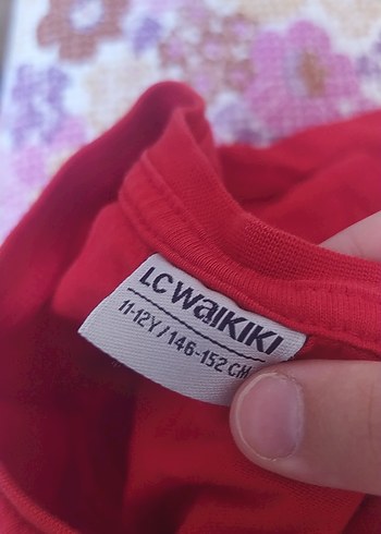 LC Waikiki Kırmızı Pamuklu Atatürk Baskılı Tişört