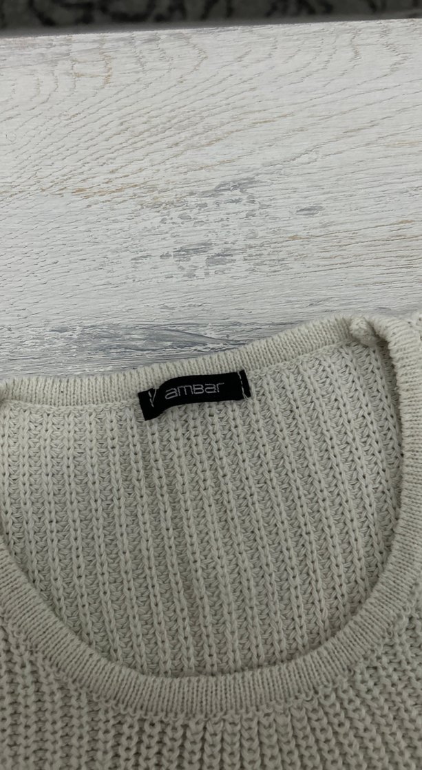 Beyaz Triko Kolsuz Mini Süveter - Görsel 2