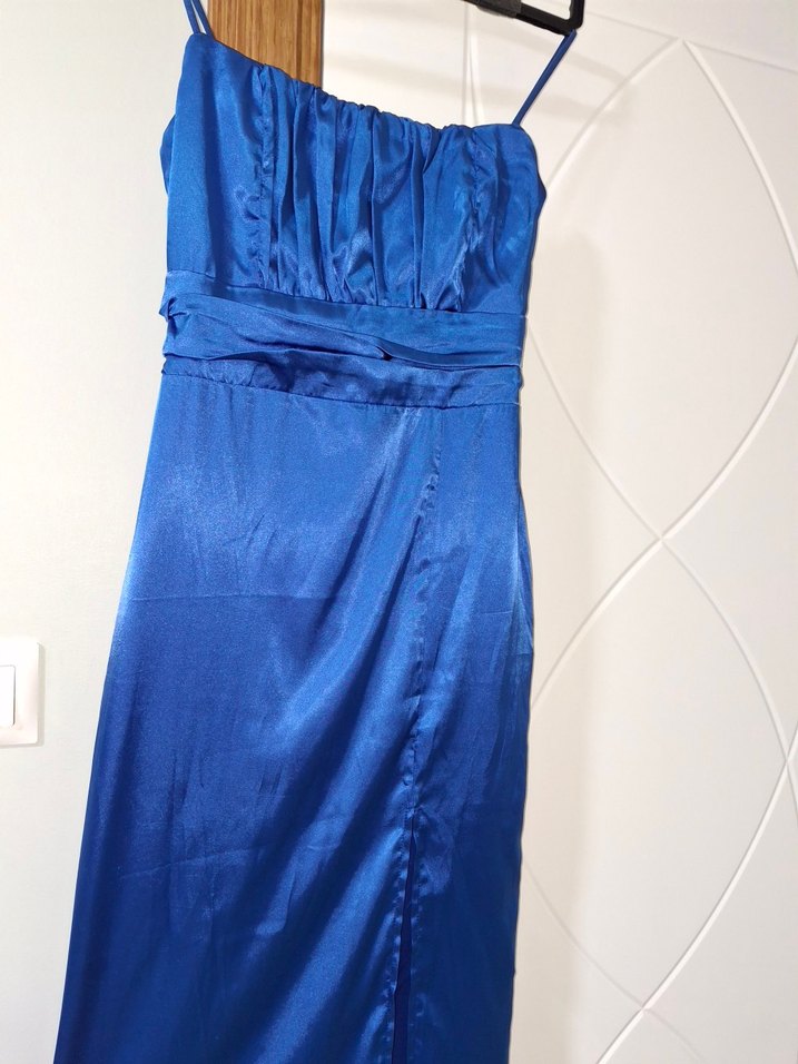 Mavi saten yırtmaçlı elbise - Görsel 5