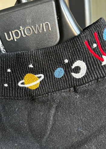 Trendyol & Milla Siyah Nakışlı Kadın Sweatshirt