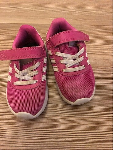 Adidas bebek spor ayakkabi