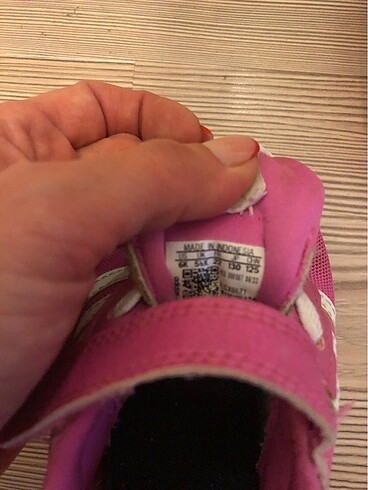 22 Beden Adidas bebek spor ayakkabi