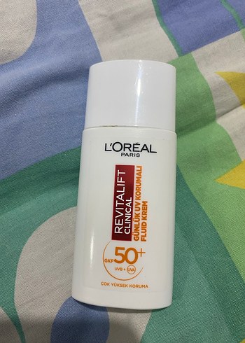 L'Oréal Revitalift Güneş Koruyucu SPF 50+