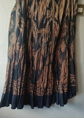 48 Beden Drapeli Uzun Kahverengi Batik Etek