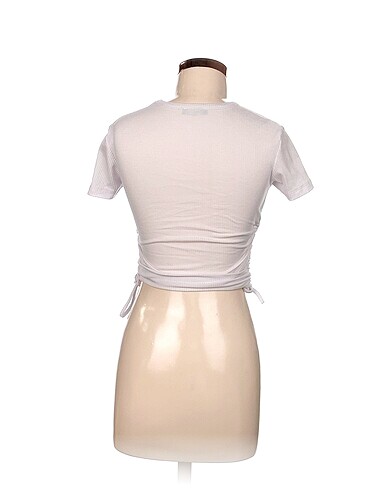 m Beden Diğer T-shirt %70 İndirimli.