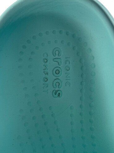 universal Beden yeşil Renk Crocs Terlik %70 İndirimli.