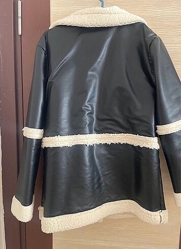 Zara Kürk detaylı deri mont sıfır hiç kullanılmadı M beden