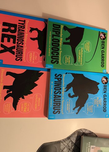 Ben Garrod'dan Dinozorlar Serisi - 4 Kitap