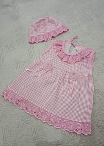 Pembe Dantelli Nakışlı Kız Elbisesi ve Şapka