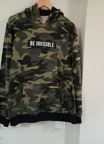 KAPŞONLU KAMUFLAJ SWEATSHİRT 