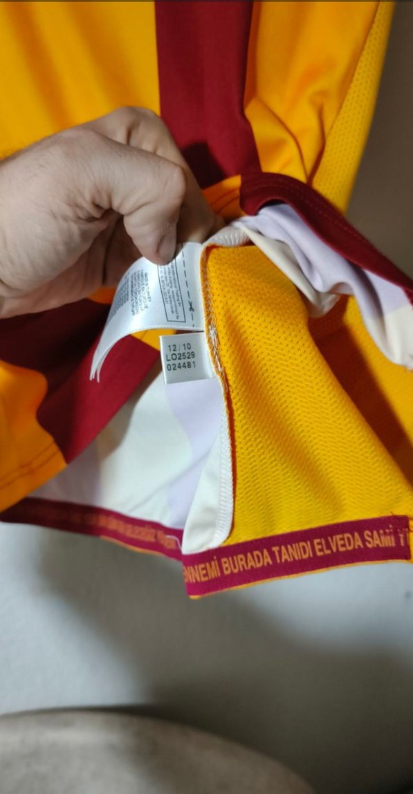 Galatasaray 2010-2011 ASY Forma - Görsel 3