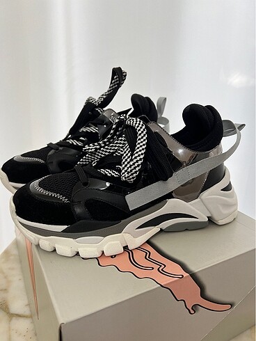 Loie İstanbul alisa sneakers