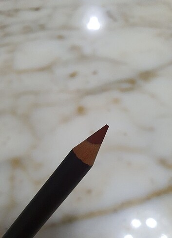 Beden Renk Mac Mahogany Dudak Kalemi