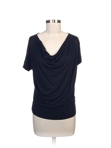 Elfe Bluz %70 İndirimli.