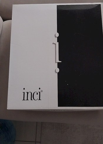 Beyaz İnci Kadın Bot - Görsel 9