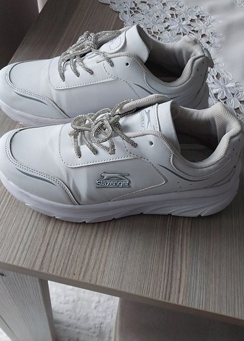 Beyaz Kadın Spor Ayakkabı - Görsel 2