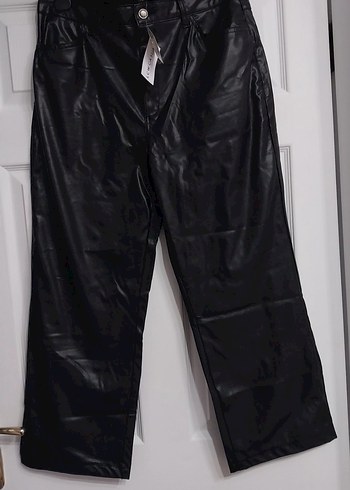 Siyah Deri Kumaş Pantolon - Görsel 4