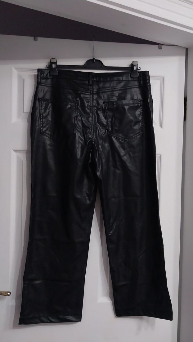 Siyah Deri Kumaş Pantolon - Görsel 3