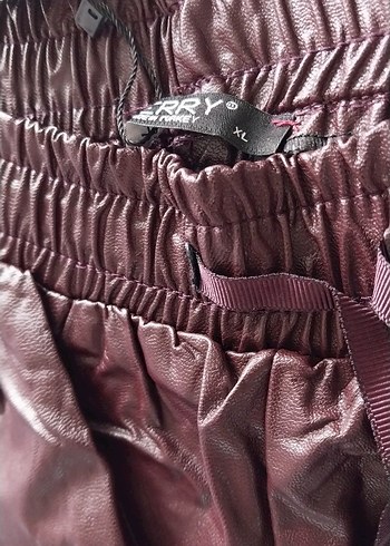 Deri Görünümlü Kadın Rahat Kesim Pantolon - Görsel 6