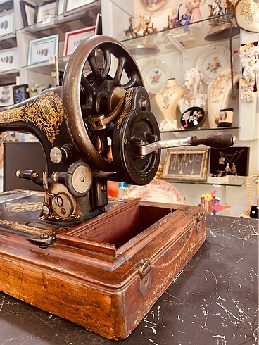 ANTİKA SİNGER DİKİŞ MAKİNASI - Görsel 2