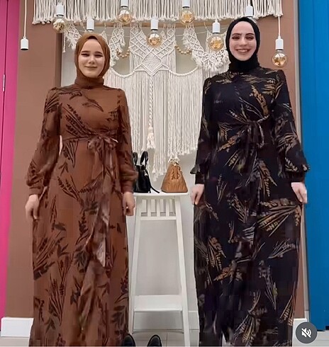 l Beden siyah Renk Önü fırfırlı şifon elbise