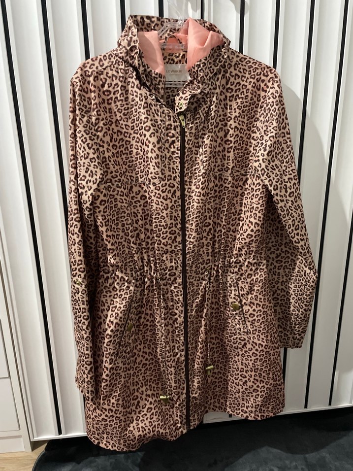 Kadın Leopar Desenli Kürklü Yağmurluk - Görsel 3