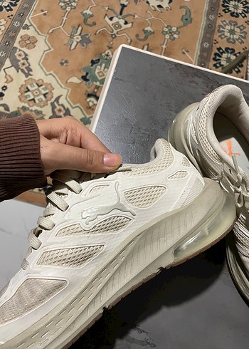 42.5 Beden Beyaz Bağcıklı Erkek Spor Ayakkabı